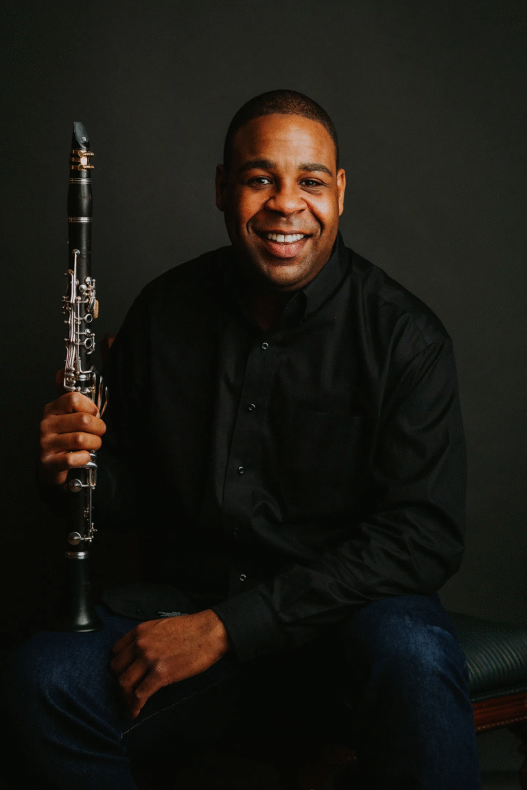 Dr. Shawn Earle CEO Sistema Toronto